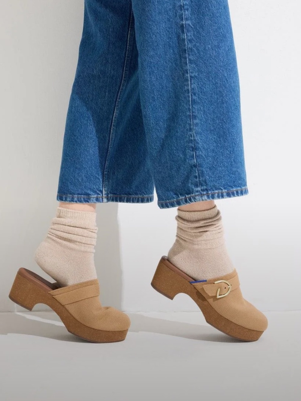 Rothy’s Classic Clog in Butternut Light Brown | Size 8